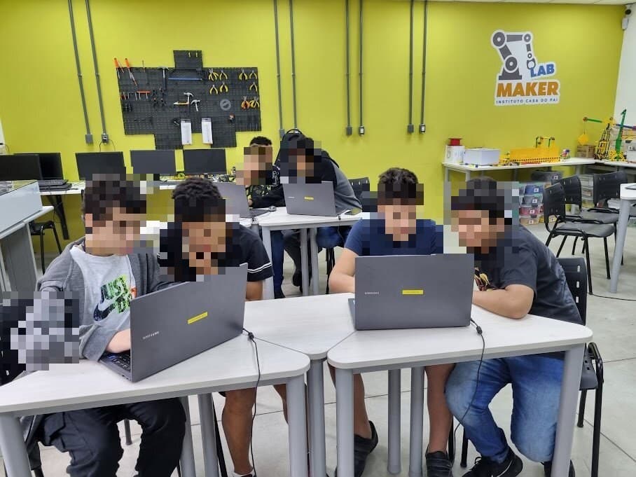 Lab Maker em rede social